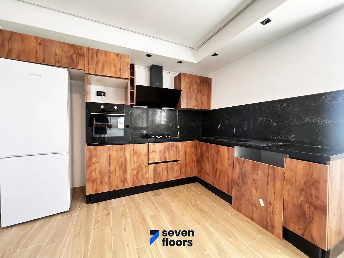 7 Floors Apartements - Just A 5 Minute Drive From The Aeroport El Aouina 0*,  Tunisie